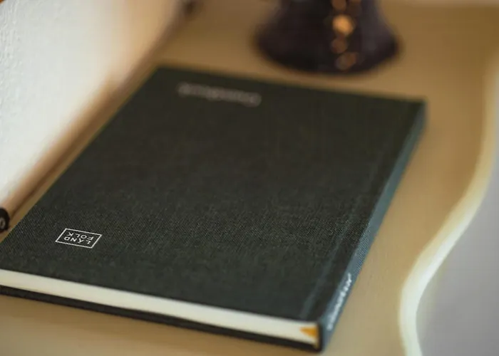 Kvaeg Og Vilde Heste Ved Paogard Skovsgaard * Rudkøbing